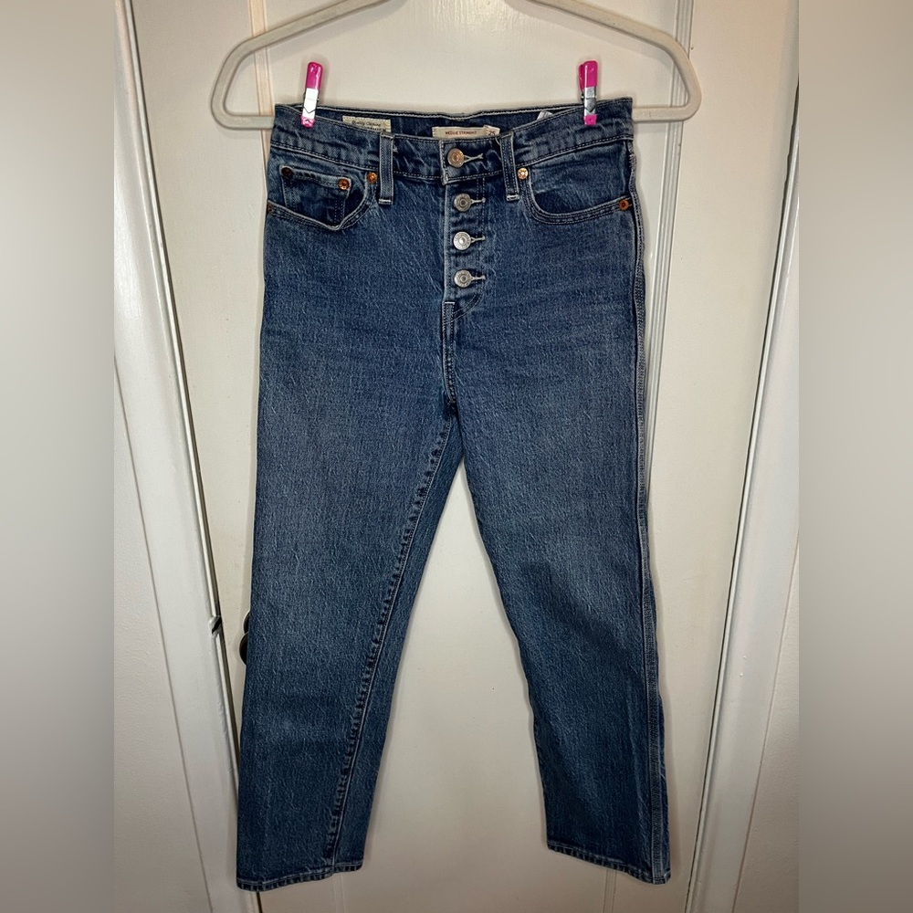 Levi’s Wedgie Straight